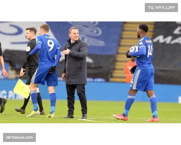 复古长掷战术本赛季场均次数近翻倍 成英超破逼抢利器 复古长掷战术本赛季场均次数近翻倍 成英超破逼抢利器